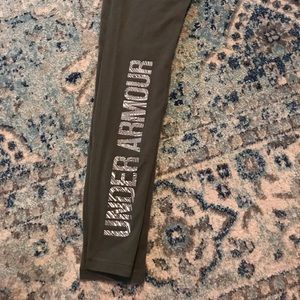 Under armour leggings